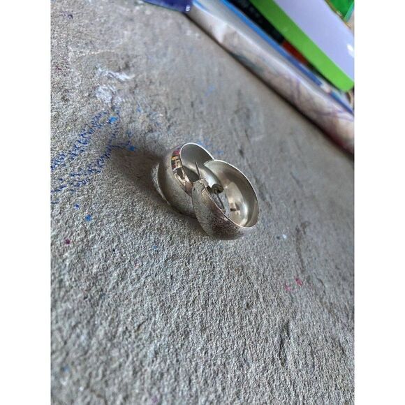 Vintage Hoop Earrings Hoops Wide Silver Tone Chunky - Picture 8 of 11